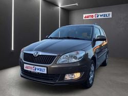 Braun Gebraucht 2013 Skoda Roomster Van / Kleinbus | 5.990 € (Fairer Preis)