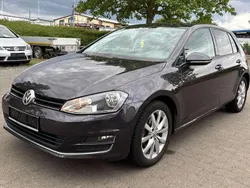 Kryptongrau Gebraucht 2015 VW Golf VII LOUNGE Kleinwagen | 9.800 € (Superpreis)