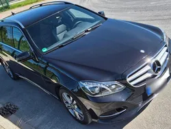 Schwarz Gebraucht 2014 Mercedes E200 Avantgarde Kombi | 14.500 € (Fairer Preis)