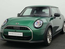 Grün Gebraucht 2024 Mini Cooper Favoured Kleinwagen | 26.374 € (Fairer Preis)