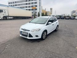 Weiß Gebraucht 2014 Ford Focus Kombi | 1.500 € (Superpreis)