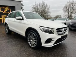 Weiß Gebraucht 2017 Mercedes GLC220 AMG line SUV | 29.490 €
