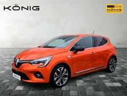 Orange Gebraucht 2020 Renault Clio V Bose Edition Limousine | 16.488 € (Guter Preis)