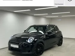 Schwarz Gebraucht 2023 Mini Cooper S Hatch Kleinwagen | 21.690 € (Fairer Preis)