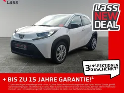 Schneeweiß Neu 2025 Toyota Aygo Comfort Kleinwagen | 19.500 €