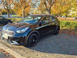Schwarz Gebraucht 2017 Kia Niro Spirit SUV | 16.750 € (Etwas zu teuer)