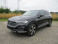 Schwarz Gebraucht 2018 VW Touareg Elegance SUV | 35.890 € (Guter Preis)