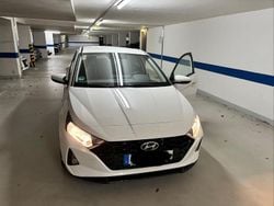 Weiß Gebraucht 2021 Hyundai i20 Select Kleinwagen | 15.800 € (Fairer Preis)