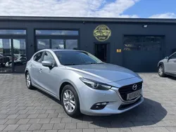 Sonic silver Gebraucht 2017 Mazda 3 Exclusive-Line Limousine | 10.999 € (Fairer Preis)