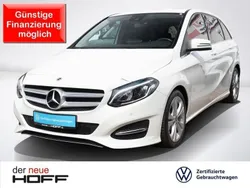 Weiß Gebraucht 2017 Mercedes B180 Urban Van / Kleinbus | 16.875 € (Fairer Preis)