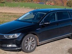 Schwarz Gebraucht 2015 VW Passat Highline Kombi | 13.999 € (Fairer Preis)