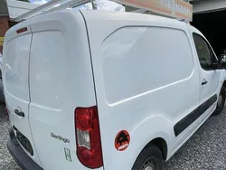 Weiß Gebraucht 2011 Citroën Berlingo Van / Kleinbus | 2.350 € (Superpreis)