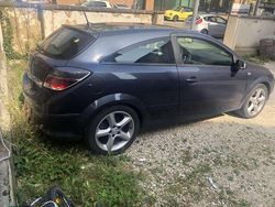 Gebraucht 2005 Opel Astra GTC Sport Limousine | 2.400 € (Fairer Preis)