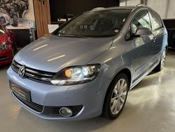 Blau Gebraucht 2011 VW Golf Plus Cross Highline Van / Kleinbus | 10.500 € (Teuer)