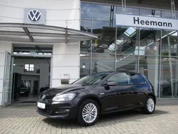Schwarz Gebraucht 2014 VW Golf VII Cup Limousine | 10.790 € (Etwas zu teuer)