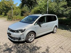 Silber Gebraucht 2012 VW Touran Match Van / Kleinbus | 7.000 € (Fairer Preis)