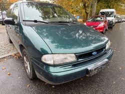 Grün Gebraucht 2005 Ford Windstar Van / Kleinbus | 2.980 €