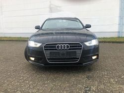 Schwarz Gebraucht 2014 Audi A4 Attraction Kombi | 9.950 € (Guter Preis)