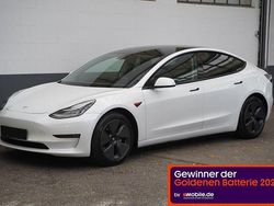 Weiß Gebraucht 2020 Tesla Model 3 Long Range AWD Limousine | 22.550 € (Fairer Preis)