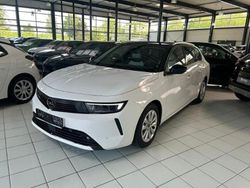 Weiss Gebraucht 2023 Opel Astra Elegance Kombi | 17.990 € (Superpreis)