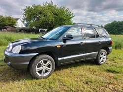Schwarz Gebraucht 2004 Hyundai Santa Fe SUV | 2.600 €