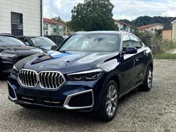 Blau Gebraucht 2022 BMW X6 xLine SUV | 49.999 €