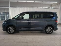Starlight blue metallic Gebraucht 2023 VW T7 Style Van | 47.900 €