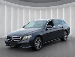 Blau Gebraucht 2020 Mercedes E300 | 29.949 € (Fairer Preis)