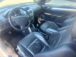 Silber Gebraucht 2005 Opel Tigra Cabrio | 1.750 € (Guter Preis)