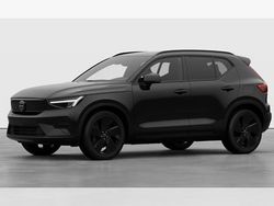 Schwarz (onyx black / metallic) Neu 2025 Volvo EX40 Plus SUV | 50.200 € (Guter Preis)