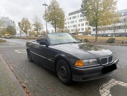 Schwarz Gebraucht 1997 BMW 318 Cabriolet Cabrio | 5.490 € (Etwas zu teuer)