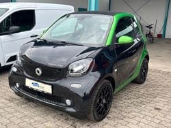 Grün Gebraucht 2017 Smart ForTwo Electric Drive Coupé | 6.980 € (Fairer Preis)