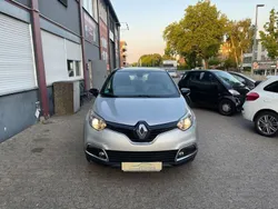 Silber Gebraucht 2016 Renault Captur Intens SUV | 10.999 € (Fairer Preis)