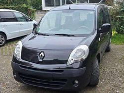 Schwarz Gebraucht 2009 Renault Kangoo Expression Van / Kleinbus | 4.700 € (Fairer Preis)