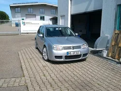 Silber Gebraucht 2003 VW Golf IV R Limousine | 26.750 €