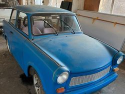 Blau Gebraucht 1985 Trabant 601 Limousine | 900 €