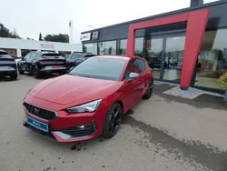 Rot Gebraucht 2024 Cupra Leon Limousine | 33.970 € (Fairer Preis)