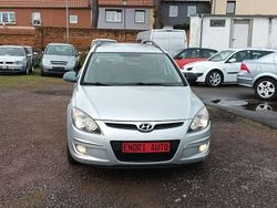 Grau Gebraucht 2009 Hyundai i30 Edition+ Kombi | 3.699 € (Fairer Preis)
