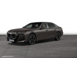 Grau Gebraucht 2024 BMW i7 Limousine | 131.529 €
