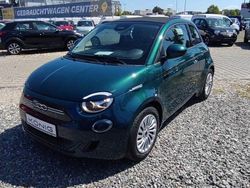 Grün Gebraucht 2023 Fiat 500C Cabrio | 26.900 €