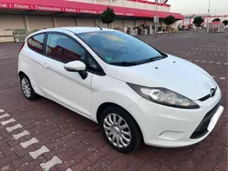 Weiß Gebraucht 2011 Ford Fiesta Trend Kleinwagen | 3.150 € (Guter Preis)