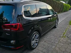 Schwarz Gebraucht 2019 Seat Alhambra FR-Line Van / Kleinbus | 26.999 € (Fairer Preis)