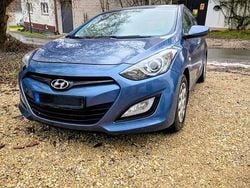 Blau Gebraucht 2013 Hyundai i30 Kleinwagen | 5.180 € (Superpreis)