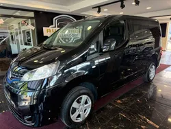 Schwarz Gebraucht 2018 Nissan Evalia Tekna Van / Kleinbus | 15.950 € (Guter Preis)