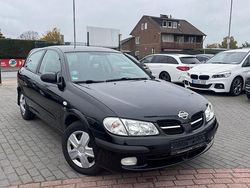 Schwarz (schwarz) Gebraucht 2000 Nissan Almera Limousine | 2.400 €