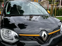 Schwarz Gebraucht 2019 Renault Twingo Intens Kleinwagen | 10.500 € (Guter Preis)