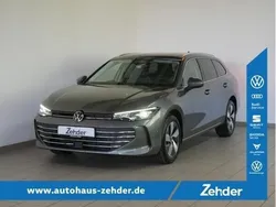 Grau(metallic) Neu 2024 VW Passat Business Kombi | 48.017 € (Fairer Preis)