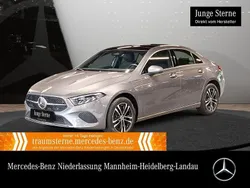 Grau Gebraucht 2024 Mercedes A250 Progressive Limousine | 34.890 € (Etwas zu teuer)