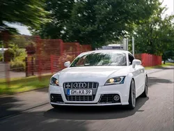 Weiß Gebraucht 2007 Audi TTS Sport Coupé | 17.000 €