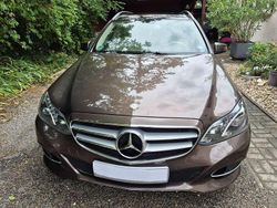 Braun Gebraucht 2013 Mercedes E220 Kombi | 12.700 € (Teuer)